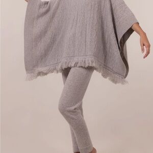TSE Cashmere Poncho in Stone NWT